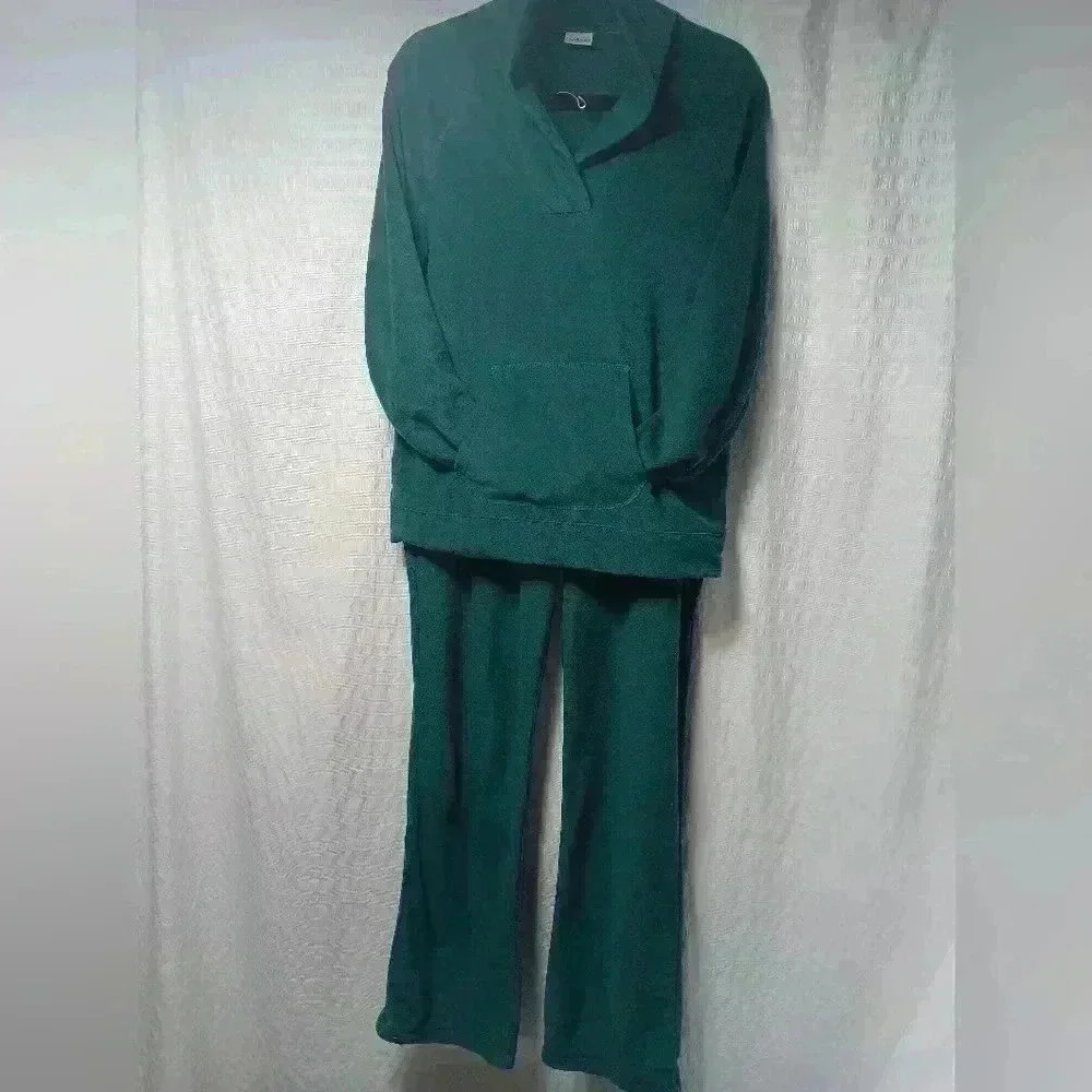 Llbean 2pc fleece Track suit/ Lounge wear.  Ladies size L